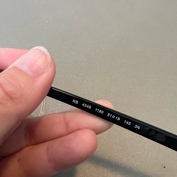 Ray Ban RB 4246 Clubround Classic Sunglasses - Picture 2 of 4